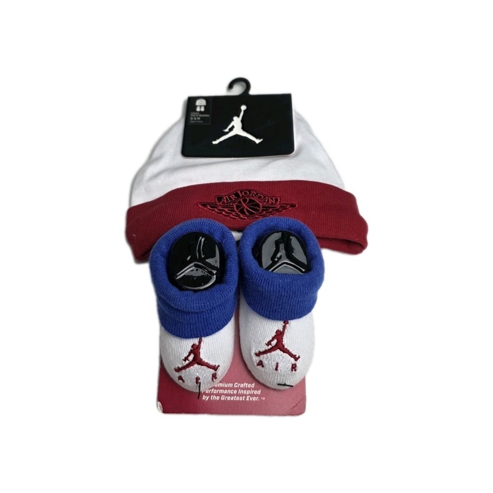 Nike Newborn‎ 0-6 Months red white 2 piece set socks hat booties Air Jordan